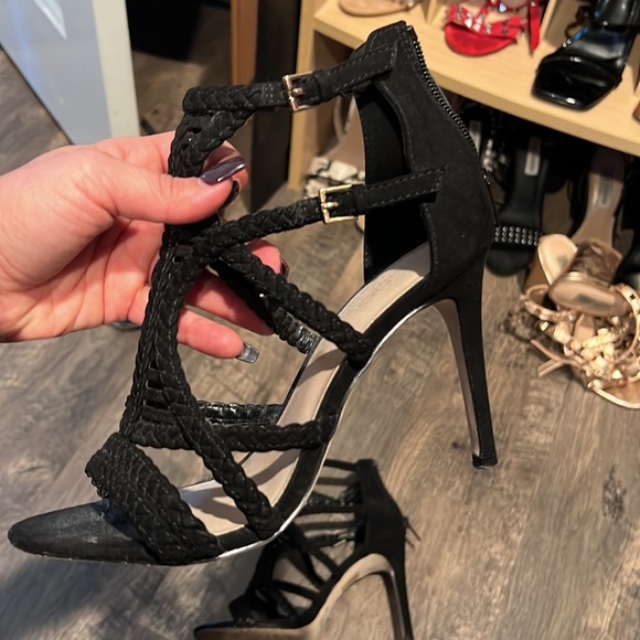 Aldo black braided zip up buckle heels - Picture 5 of 14